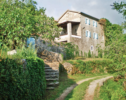 House from bottom road