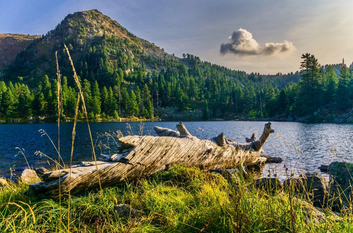 Hridsko Lake